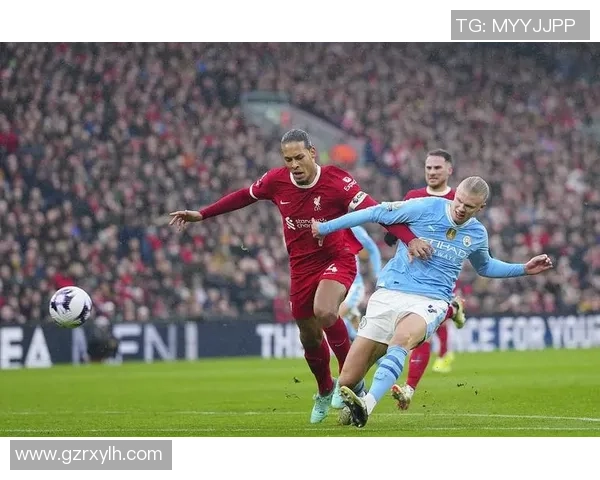 范戴克的防守艺术与领导魅力如何塑造利物浦的辉煌成就